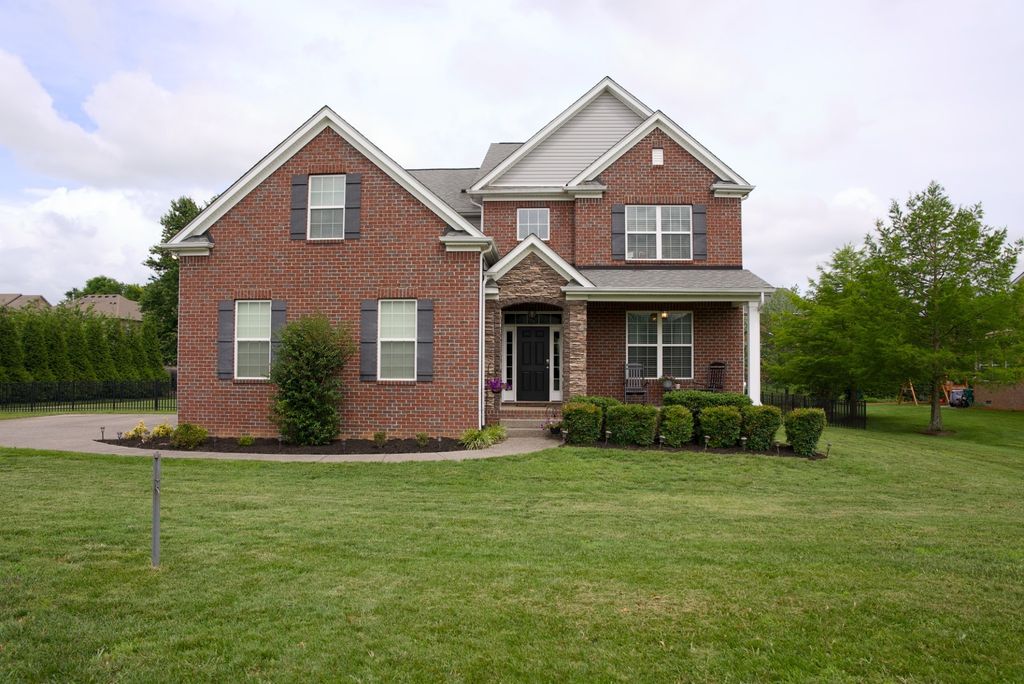 503 Cherry Blossom Way, Lebanon