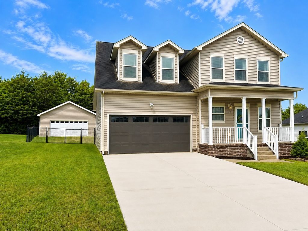 1901 Sheffield Ln, Columbia