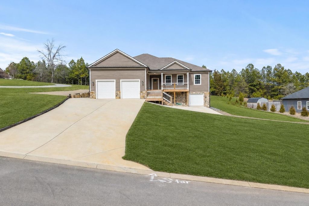 104 County Road 3050, Athens