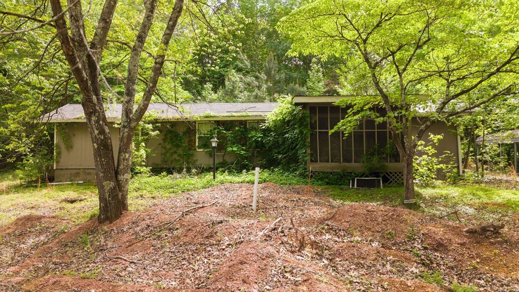 3414 No Pone Road Nw, Georgetown