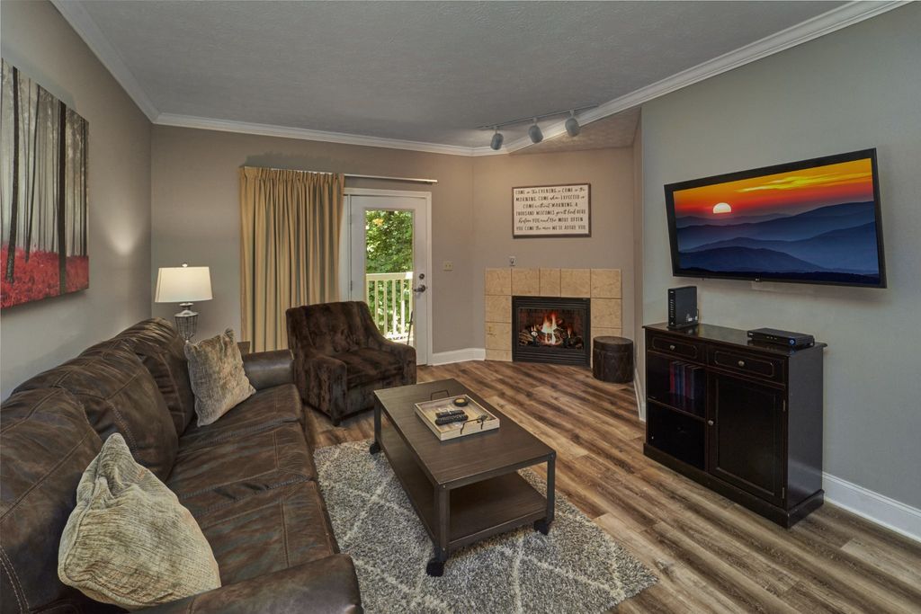 818 Golf View Blvd 1303, Pigeon Forge