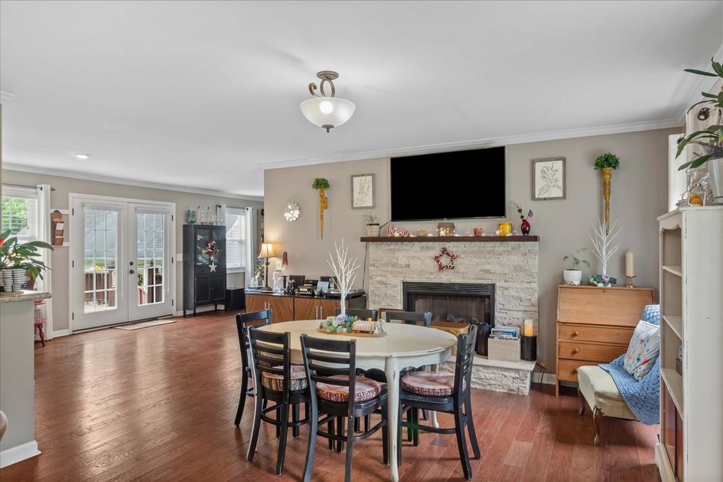 187 Garland Dr, Pulaski