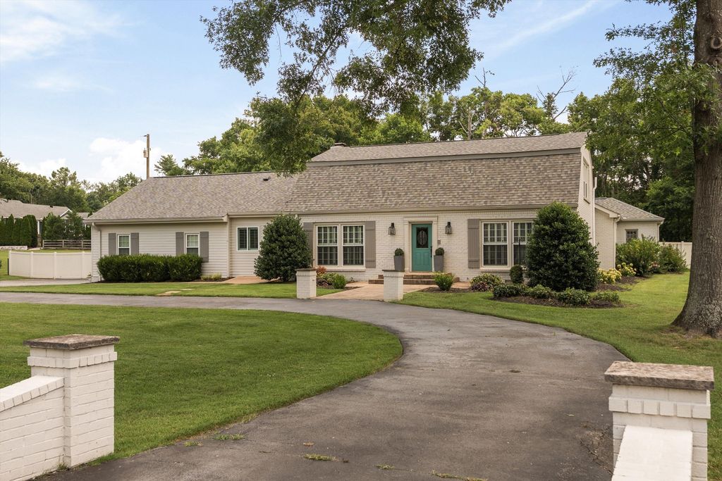 6306 Milbrook Rd, Brentwood