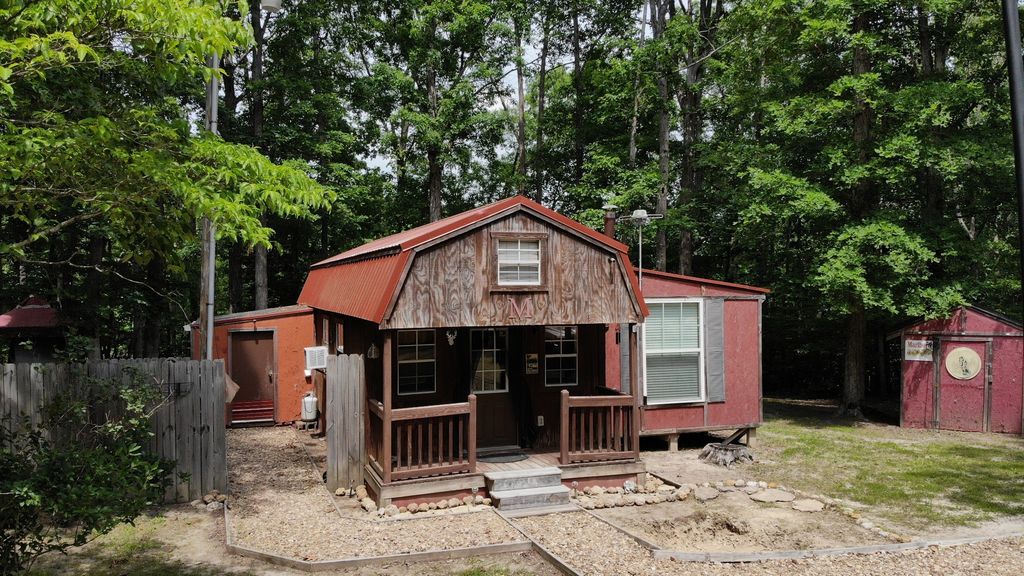 2132 Hidden Valley Dr, Nunnelly