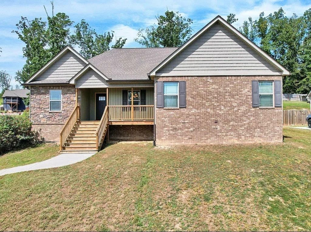 148 Briar Meadow Trail Se, Cleveland