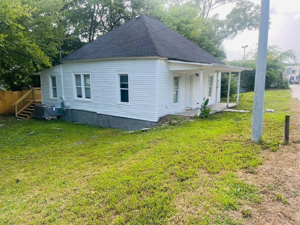 970 Wildwood Avenue Se, Cleveland