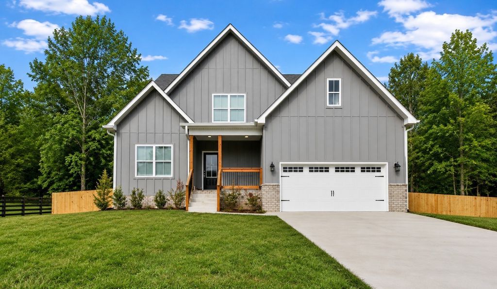 48 Powell Rd, Clarksville