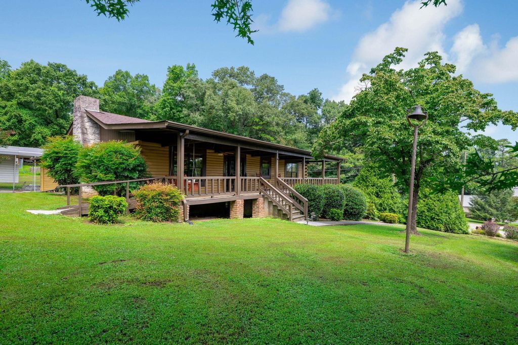 407 White Road, Chattanooga