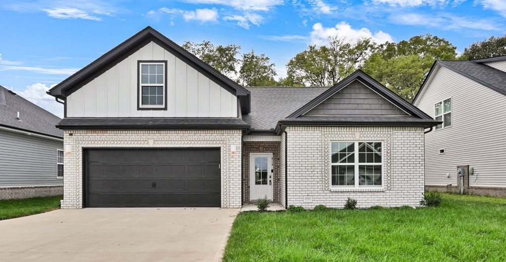 914 Vendue Ave, Clarksville
