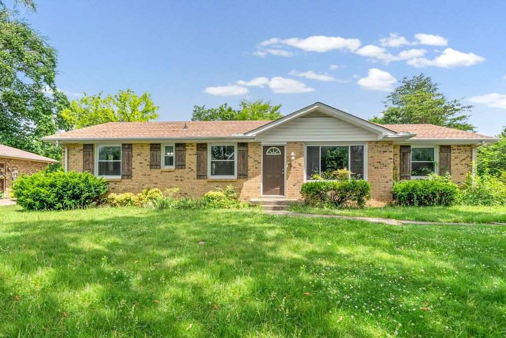 101 Susan St, Clarksville