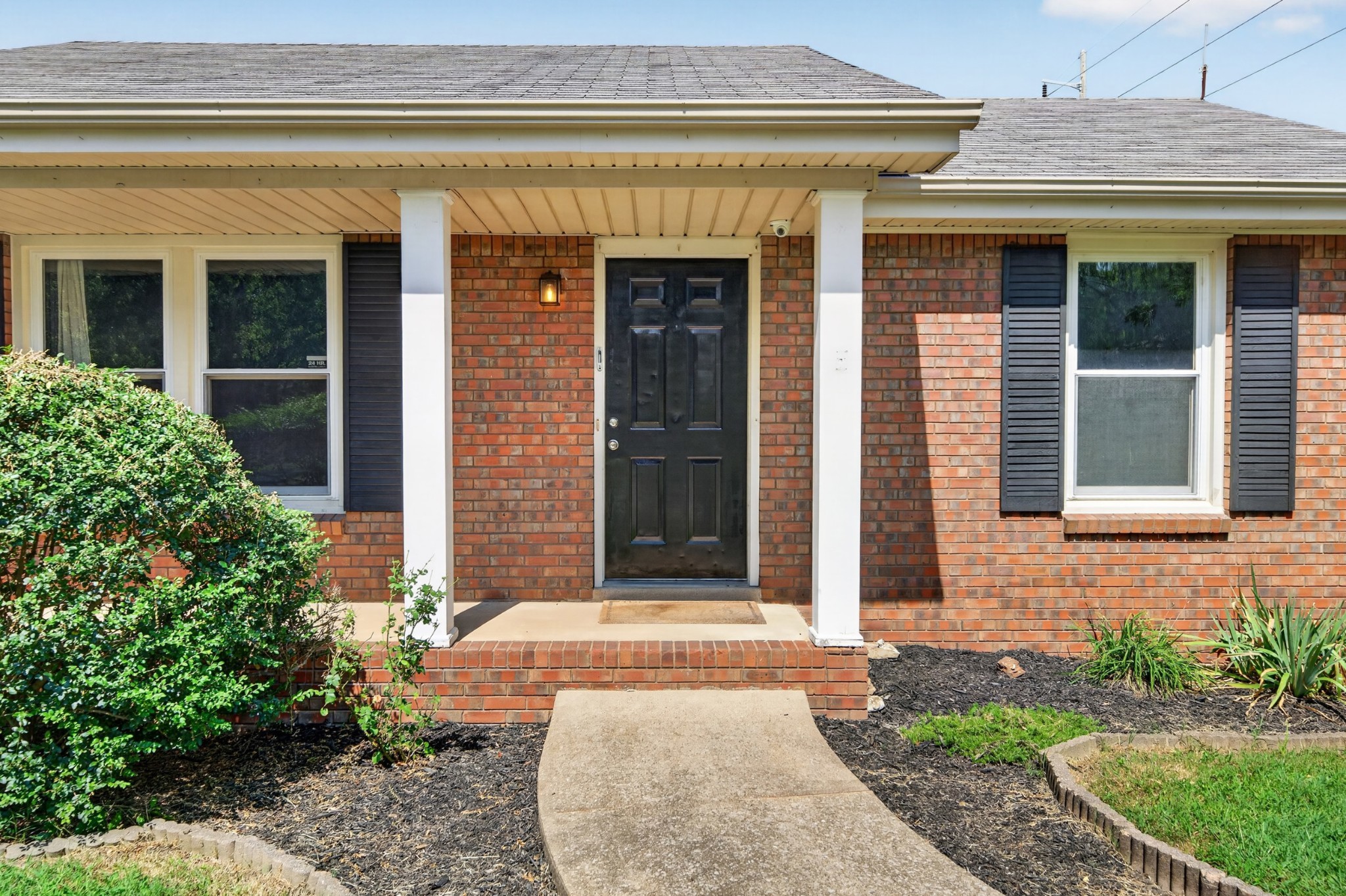 Photo of Listing #3225764