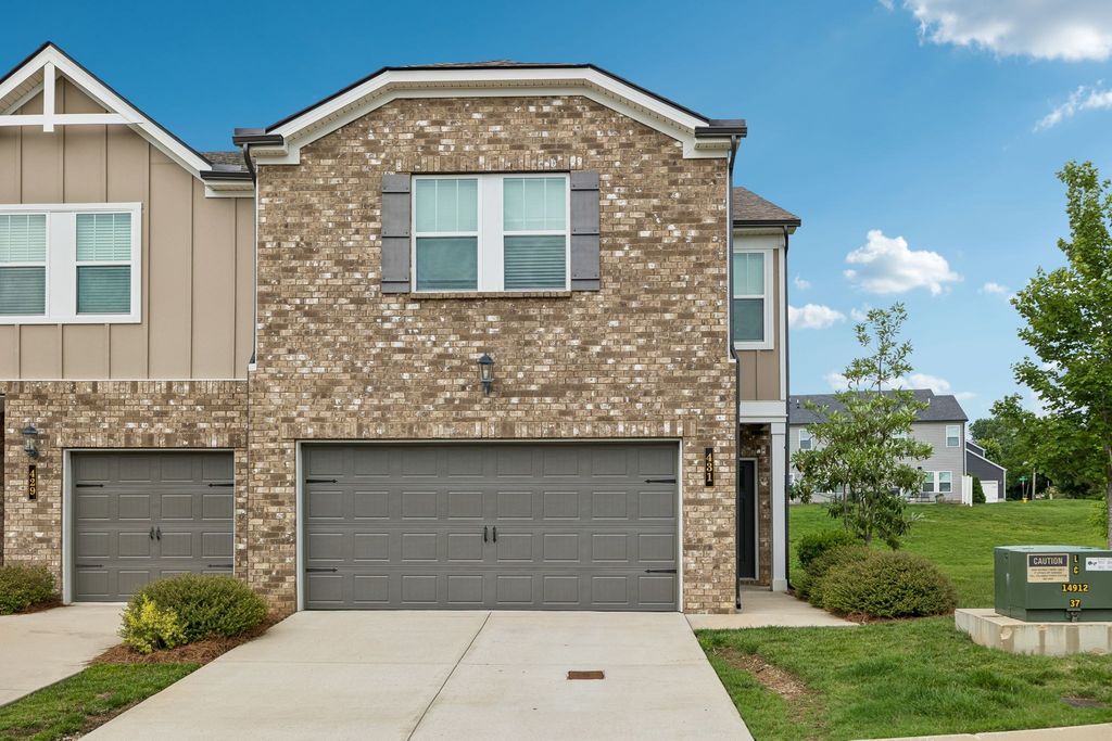 431 Palmetto Dr, Columbia