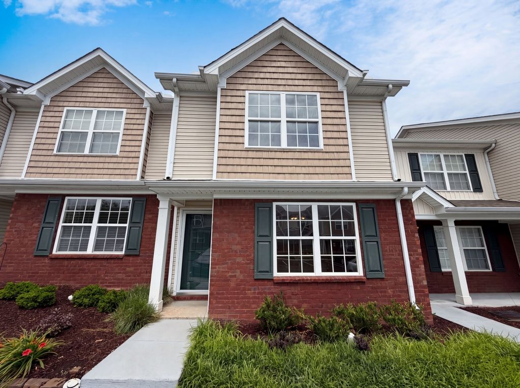 2032 Shaylin Loop, Antioch