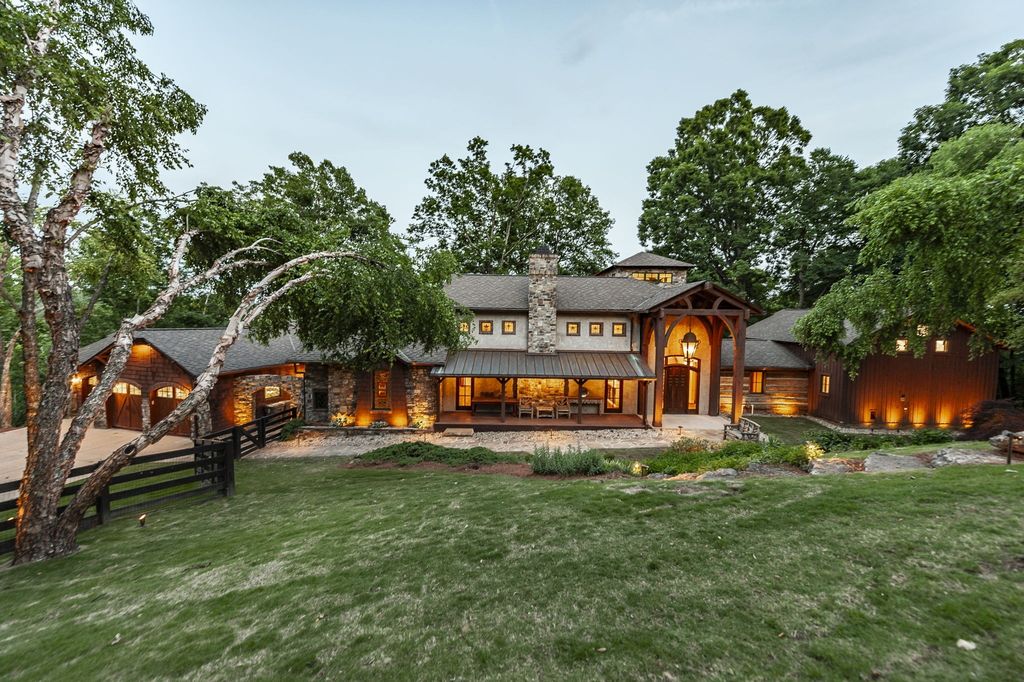 1007a Highland Rd, Brentwood
