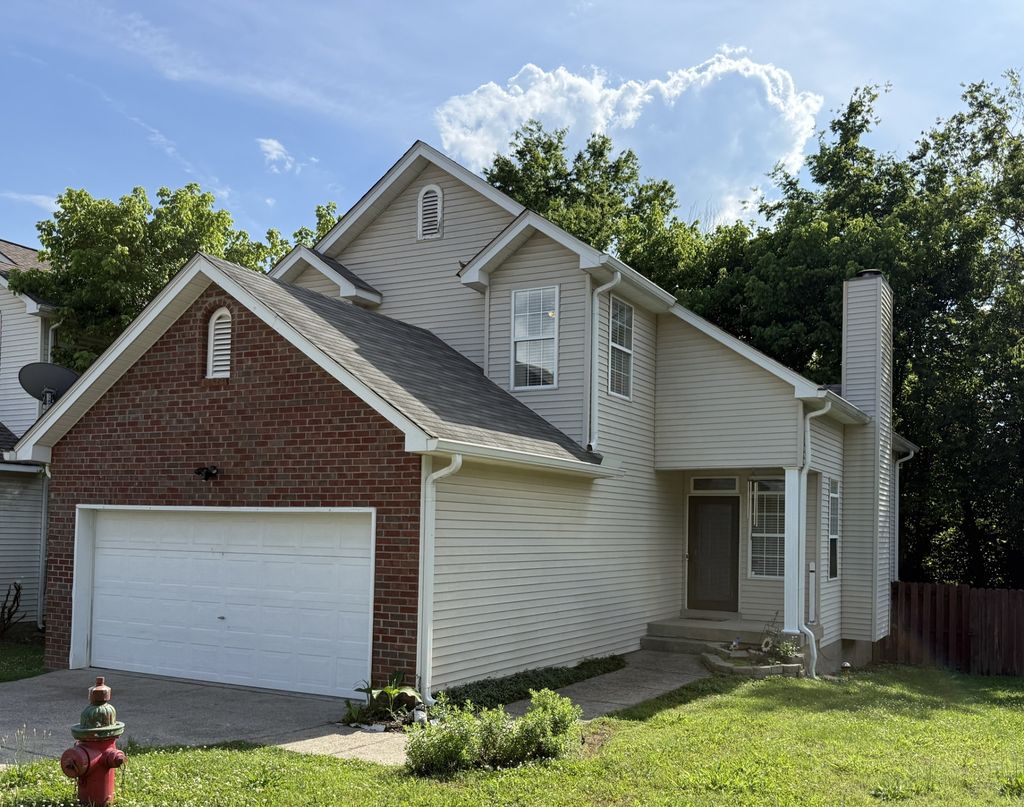 1011 Lassiter Dr, Goodlettsville