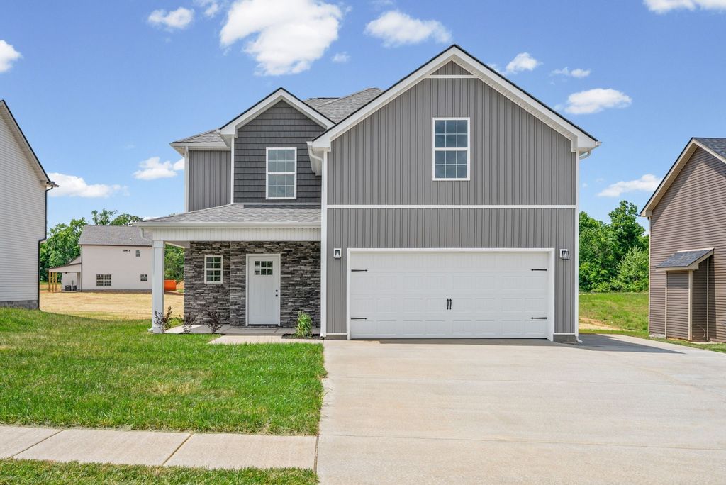 77 Sycamore Hill, Clarksville