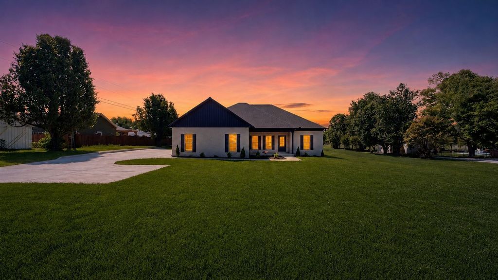 2230 Allen Ferry Rd, Smithville