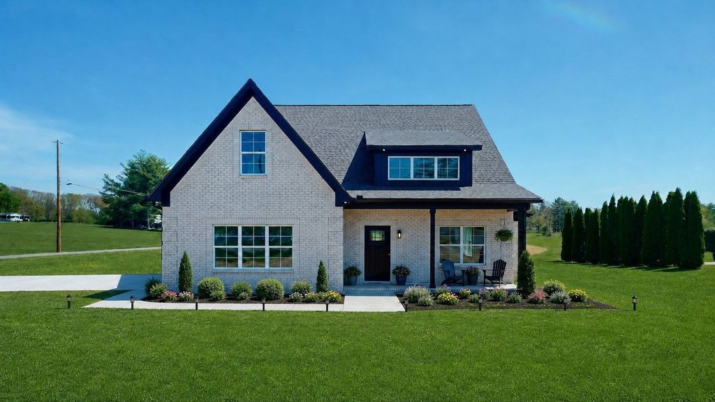 608 Golf Club Dr, Smithville