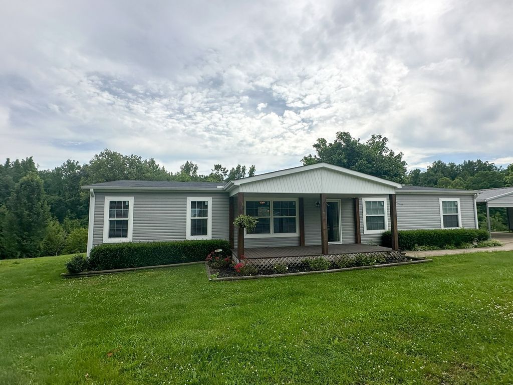 211 Church Hill Rd, Westpoint