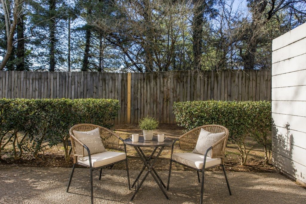 1011 Murfreesboro Rd F1, Franklin
