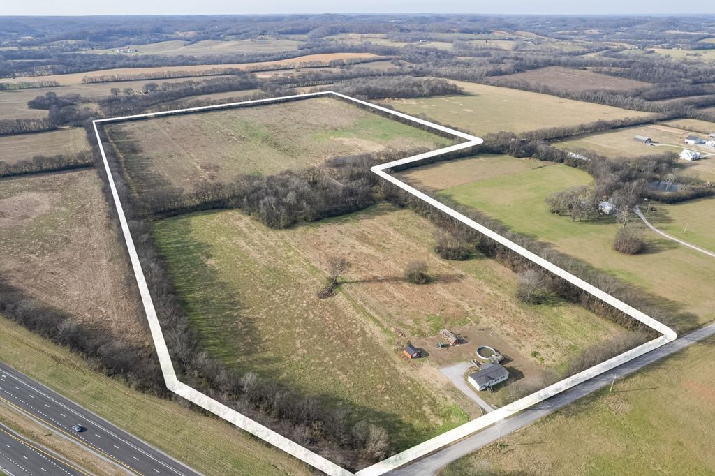 815 S Cross Bridges Rd, Mount Pleasant