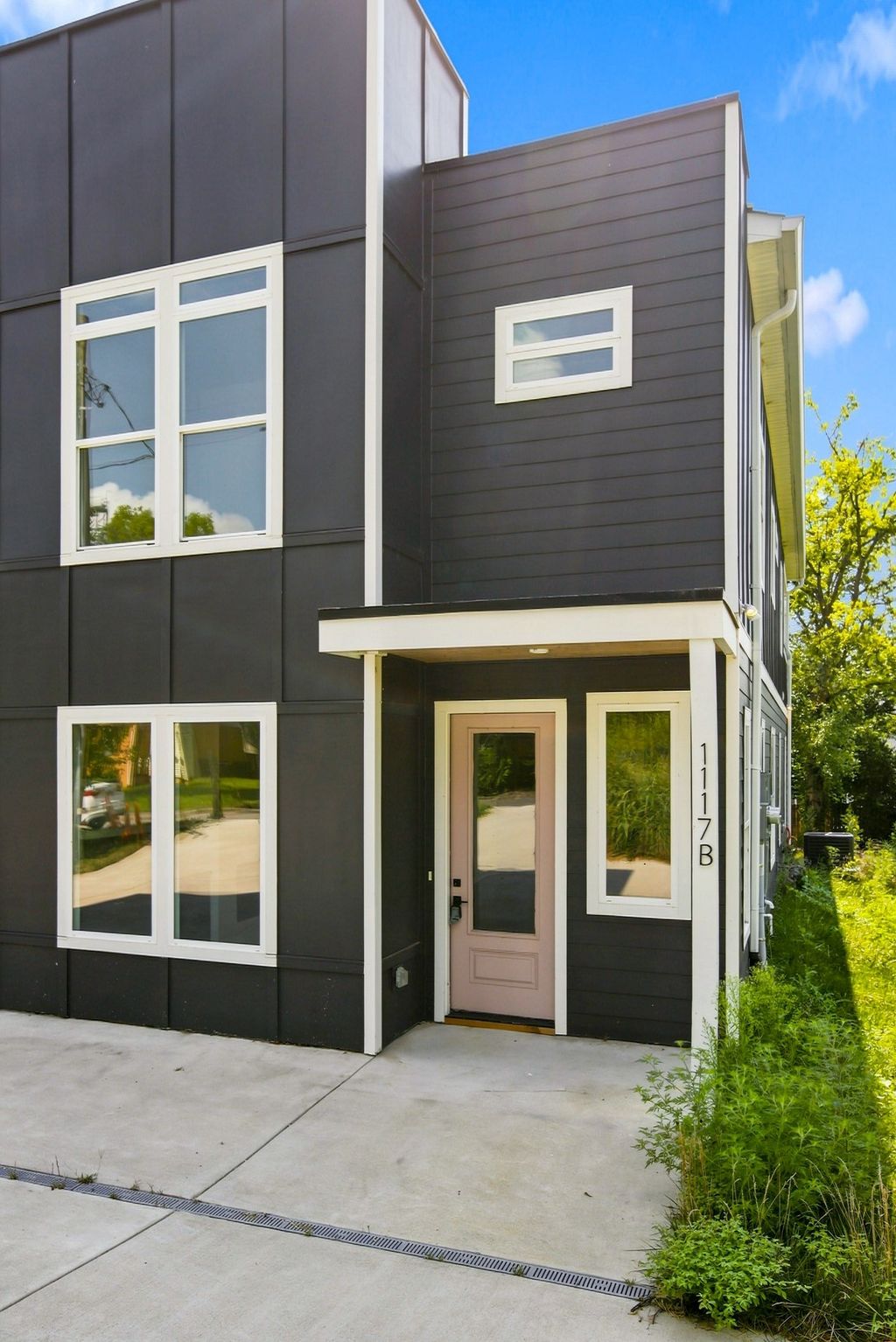 1117b 38th Ave N, Nashville