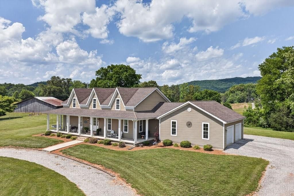 1444 Cherry Creek Rd, Sparta