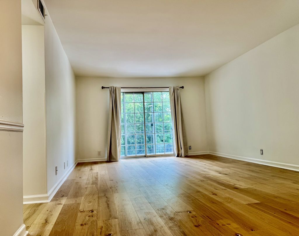 601 Boyd Mill Ave M3, Franklin