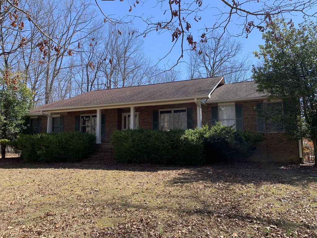 415 Laurel Branch Trl, Sewanee