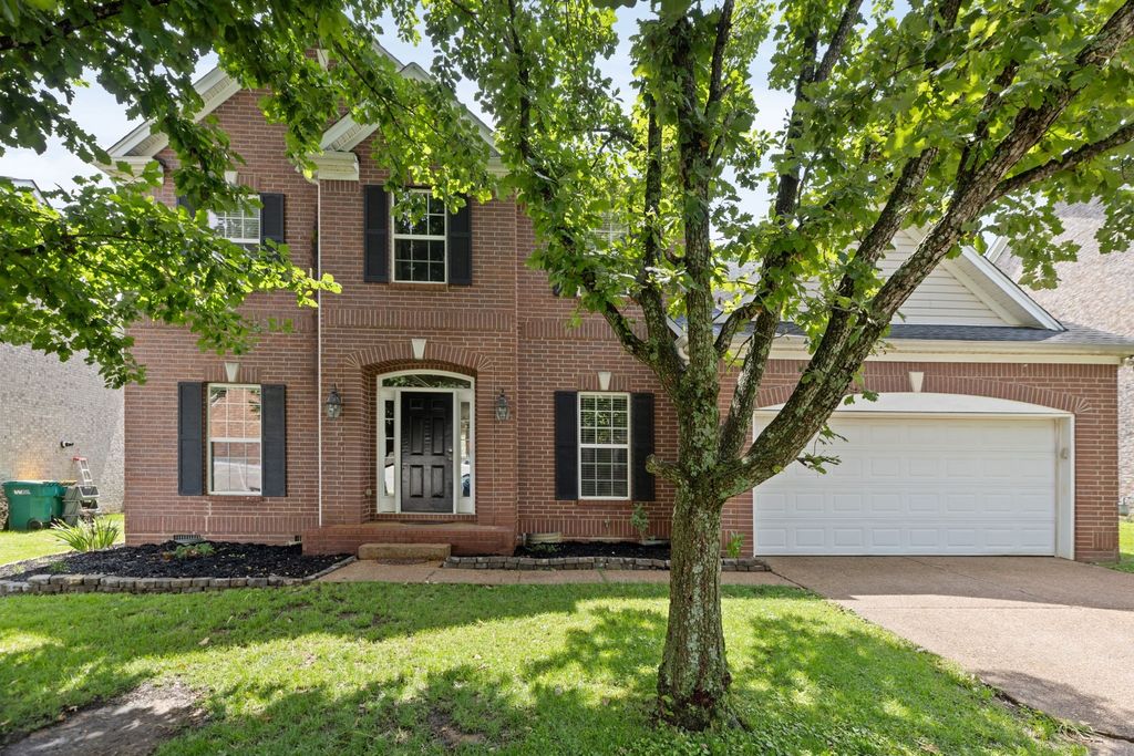 2008 Flocking Dr, Spring Hill