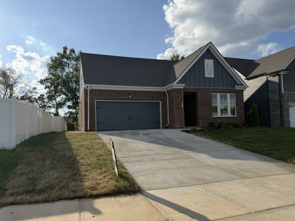 3076 Mallard Drive, Lebanon