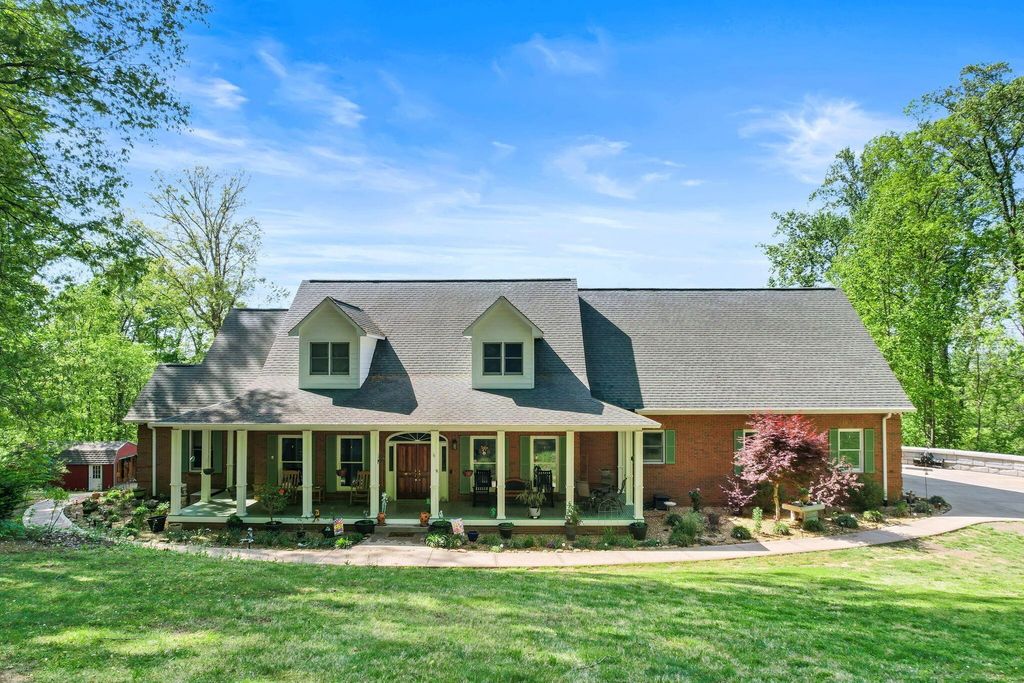114 Hidden Brook Drive, Sweetwater