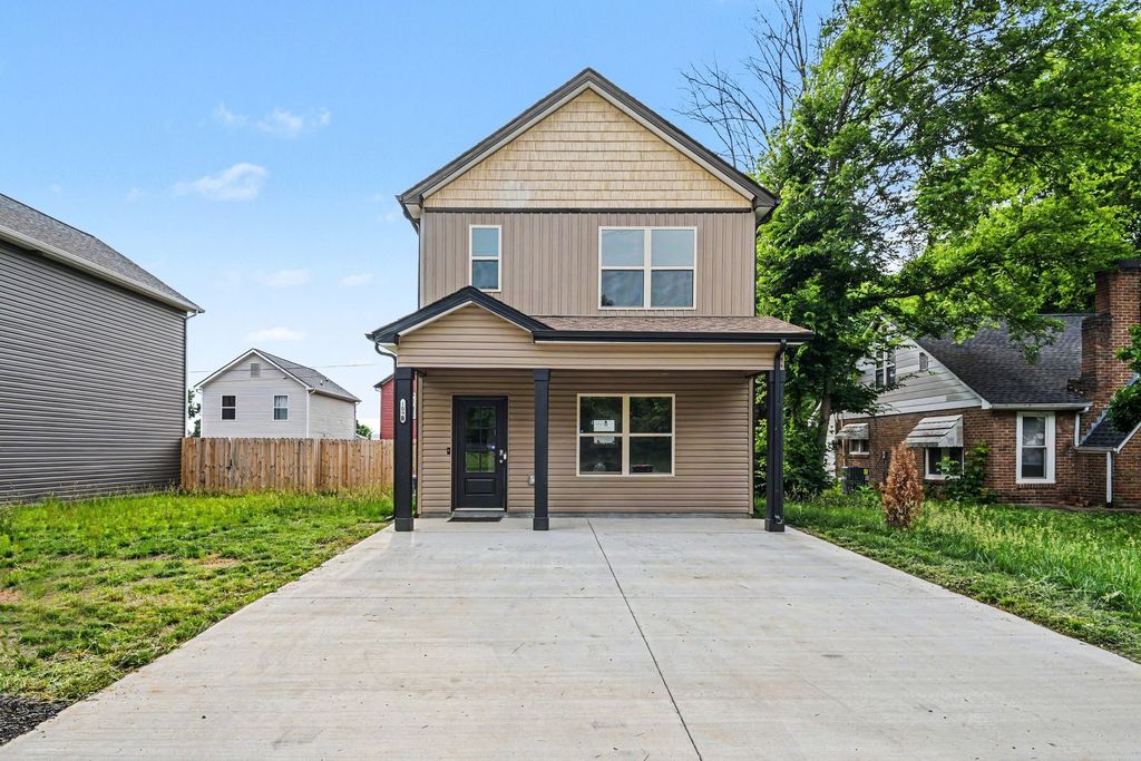 109 B Adkins St, Clarksville