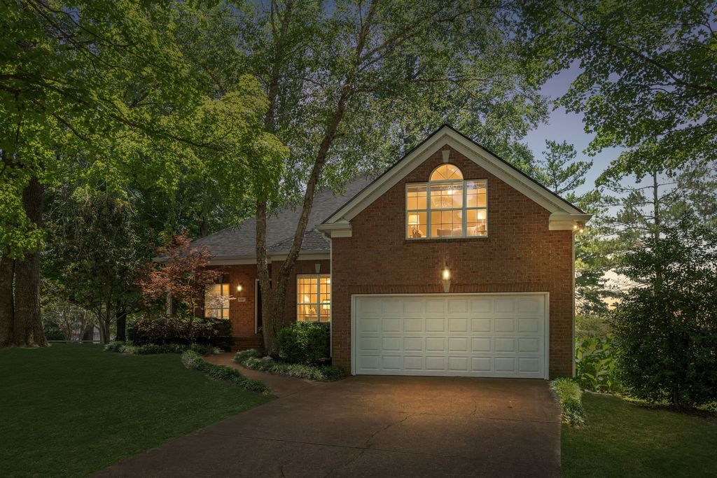 1507 Halifax Dr, Spring Hill