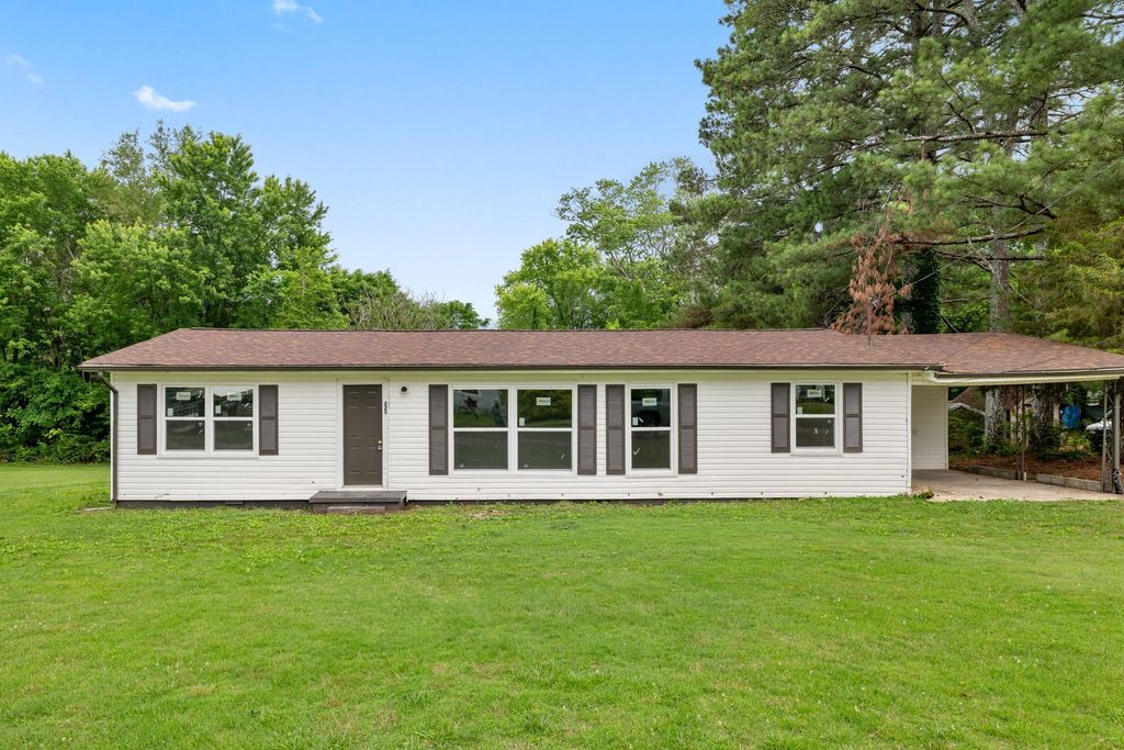 225 Vine Cir, Loretto