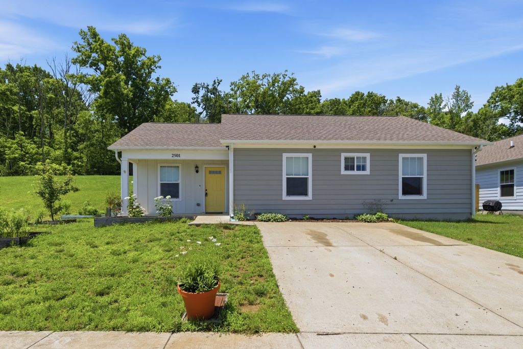 2501 Vista Ln, Nashville