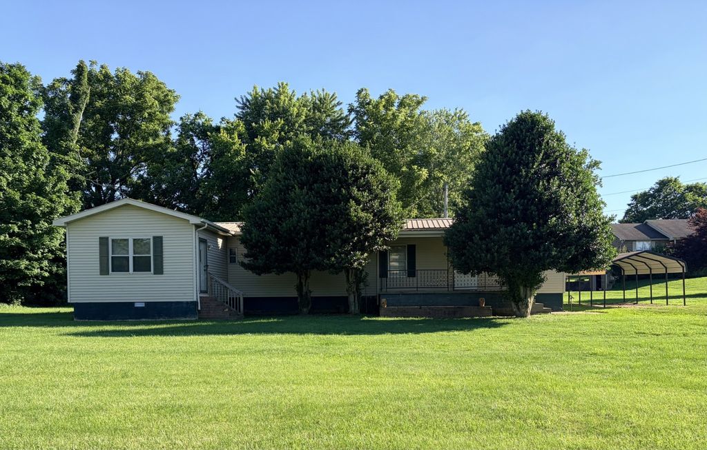 7650 Highway 41 N, Adams