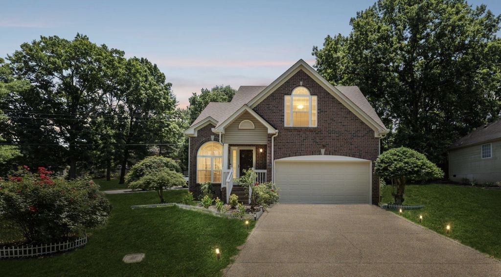 1001 Brookside Woods Blvd, Hermitage