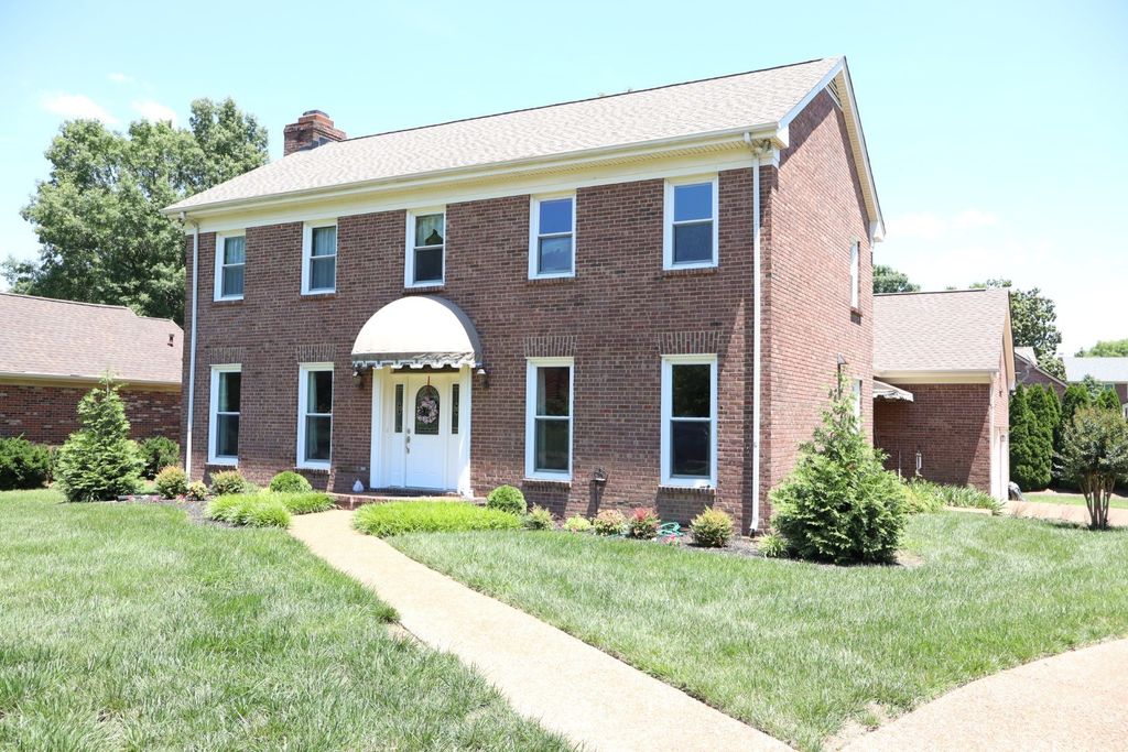 1505 Holmes Cir, Franklin
