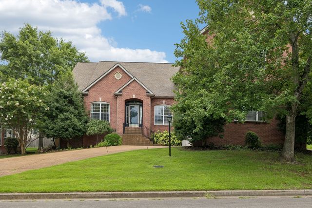 2205 Maple Grove Ln, Nashville