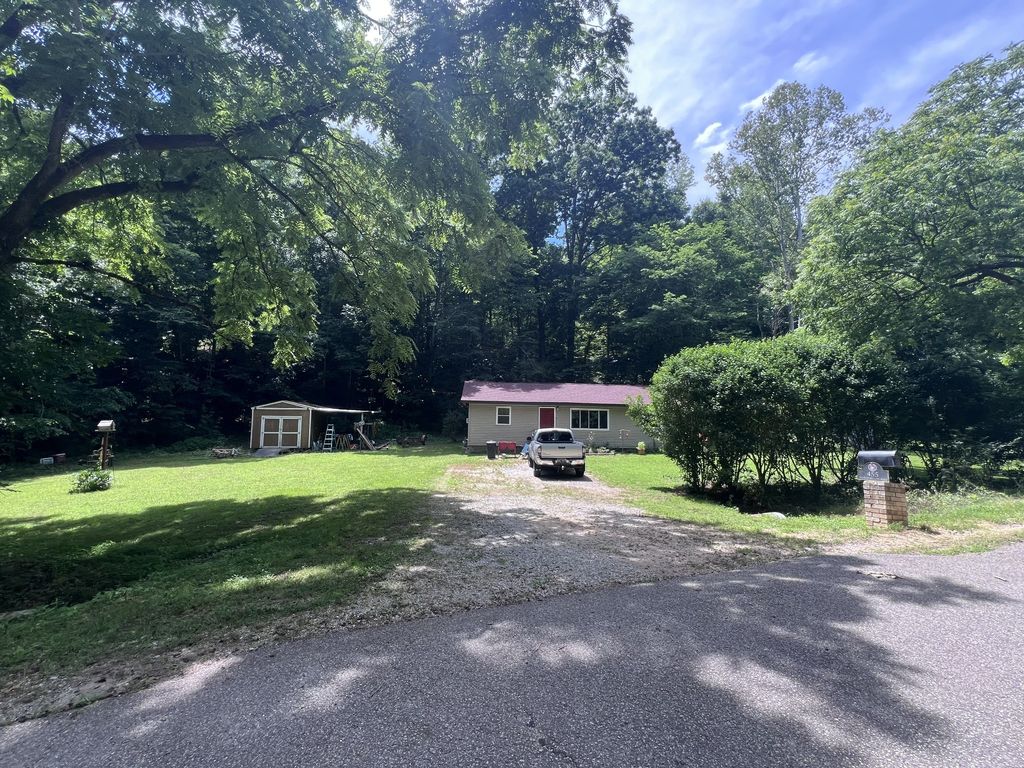 455 Beasley Hollow Rd, Linden