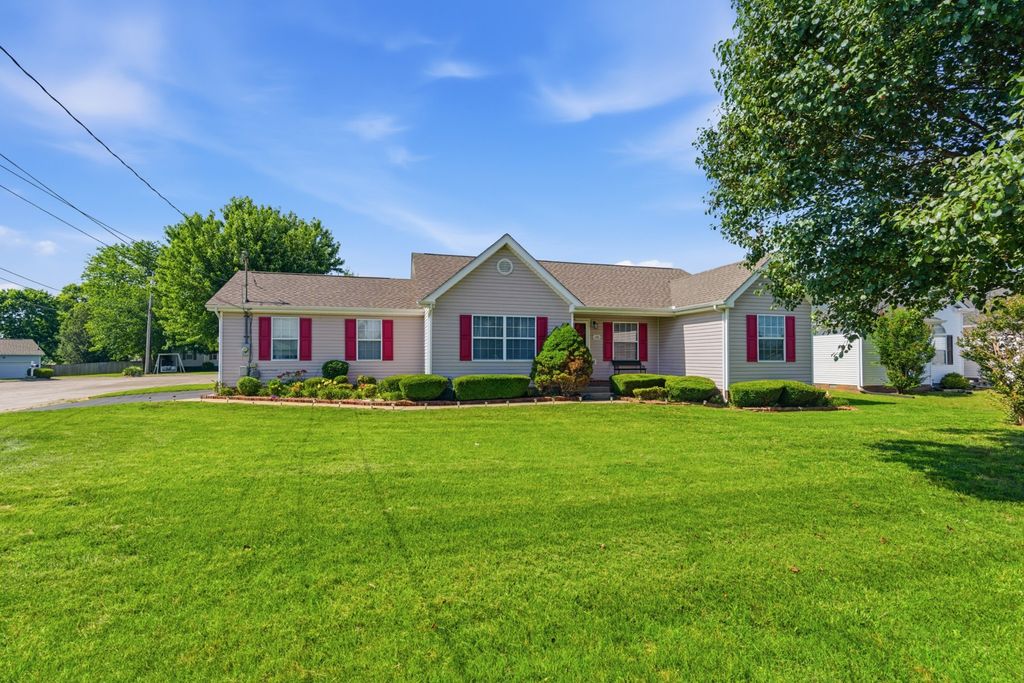 1701 Jamie Dr, Columbia