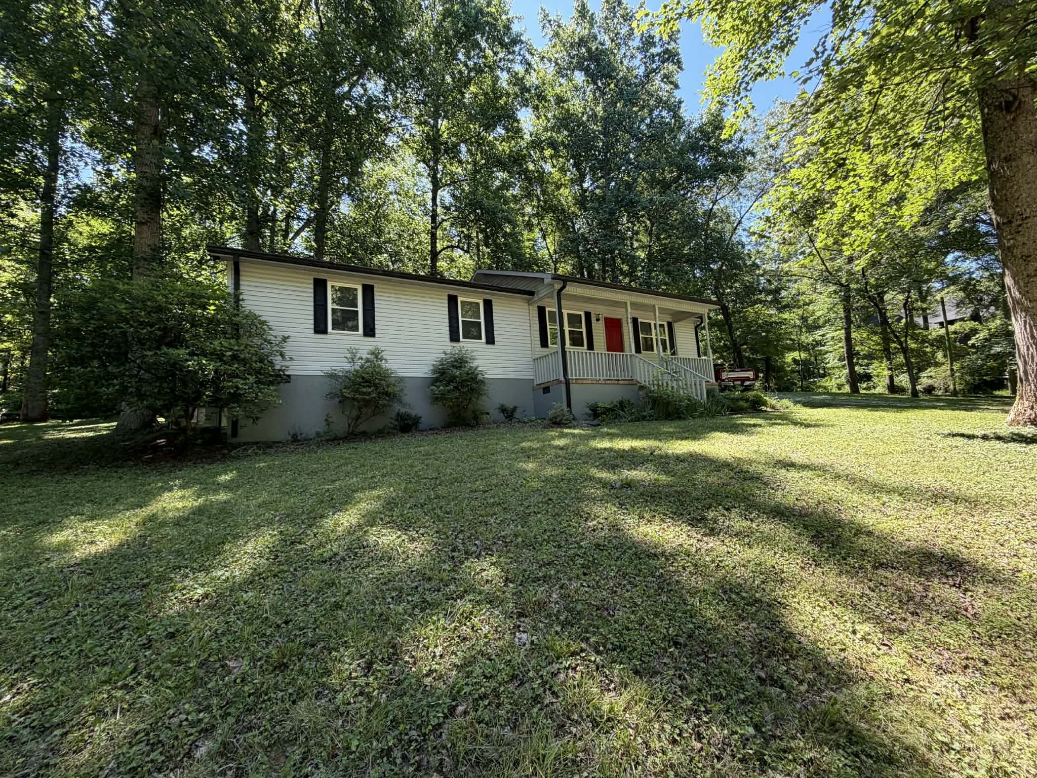 Photo of Listing #3231027