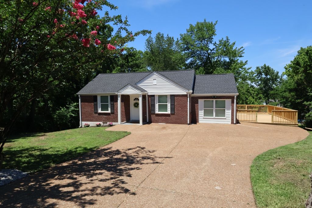 2232 Modena Ct, Nashville