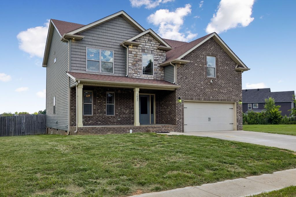 1037 Harrison Way, Clarksville