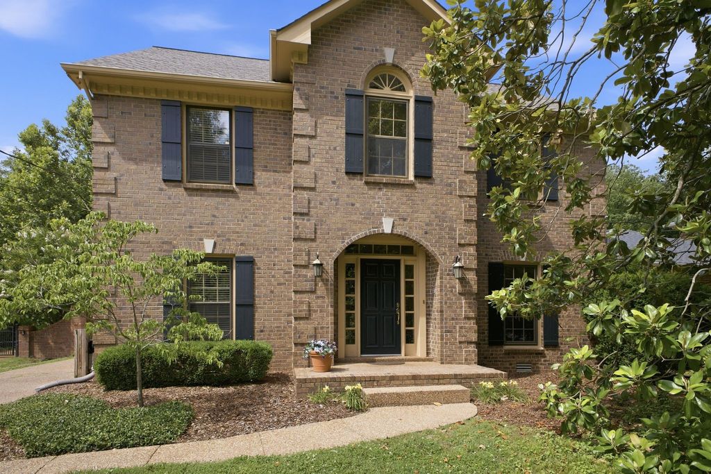 1464 Tyne Blvd, Nashville