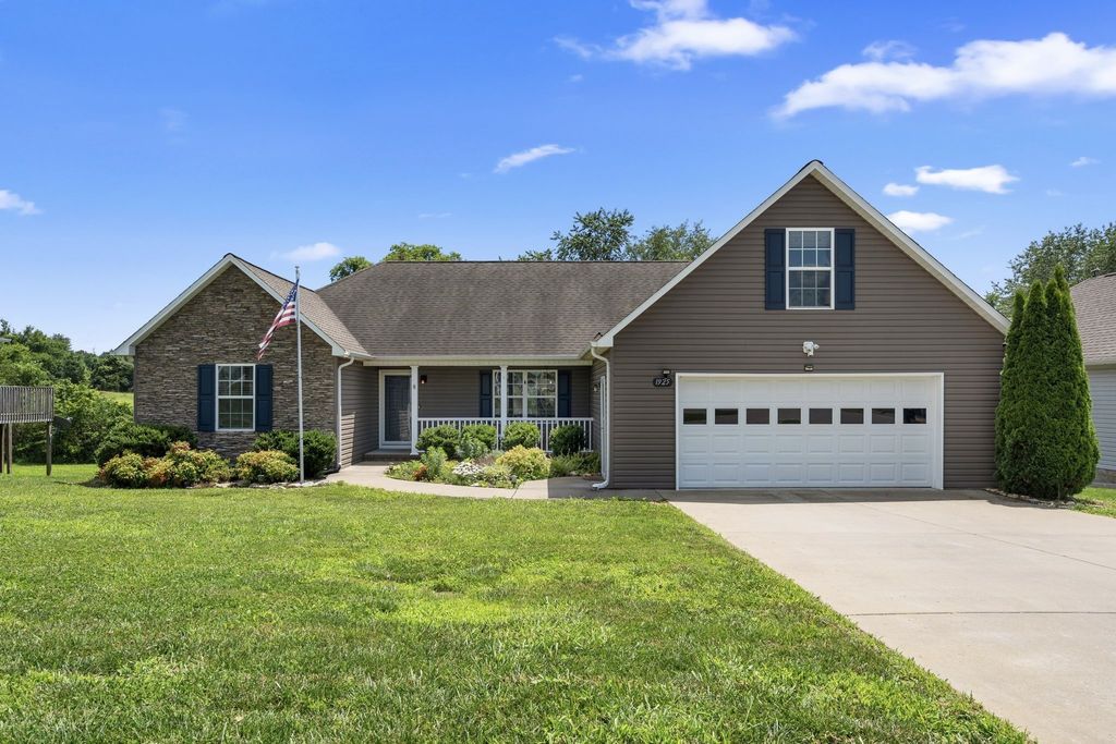 1925 Sheffield Lane, Columbia
