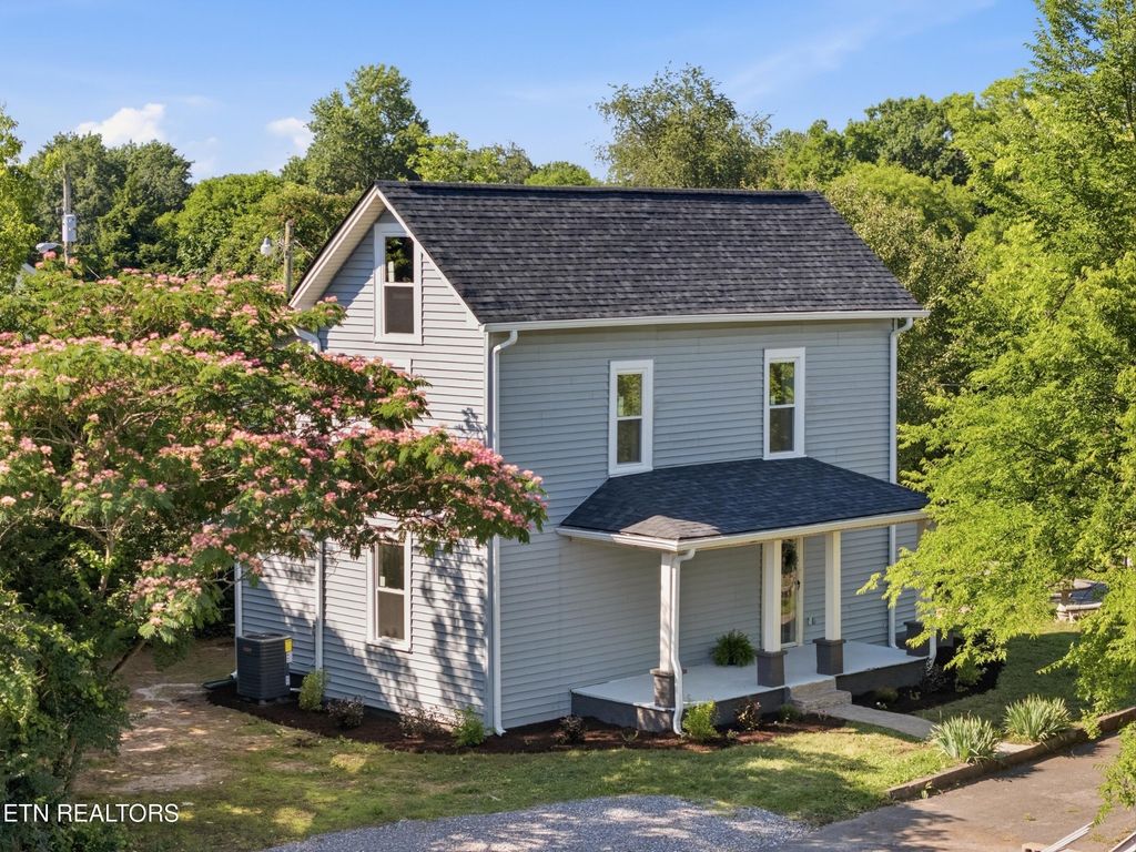 315 Poplar St, Lenoir City