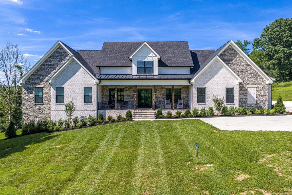 1500 Center Star Rd, Columbia