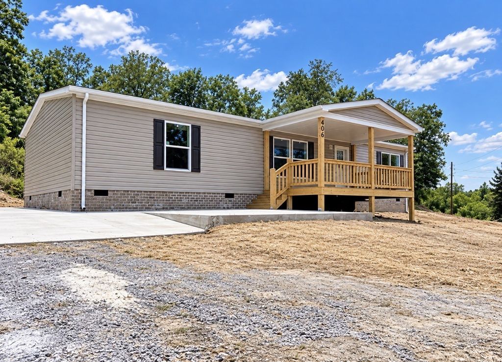 406 Shiloh Church Rd, Woodbury